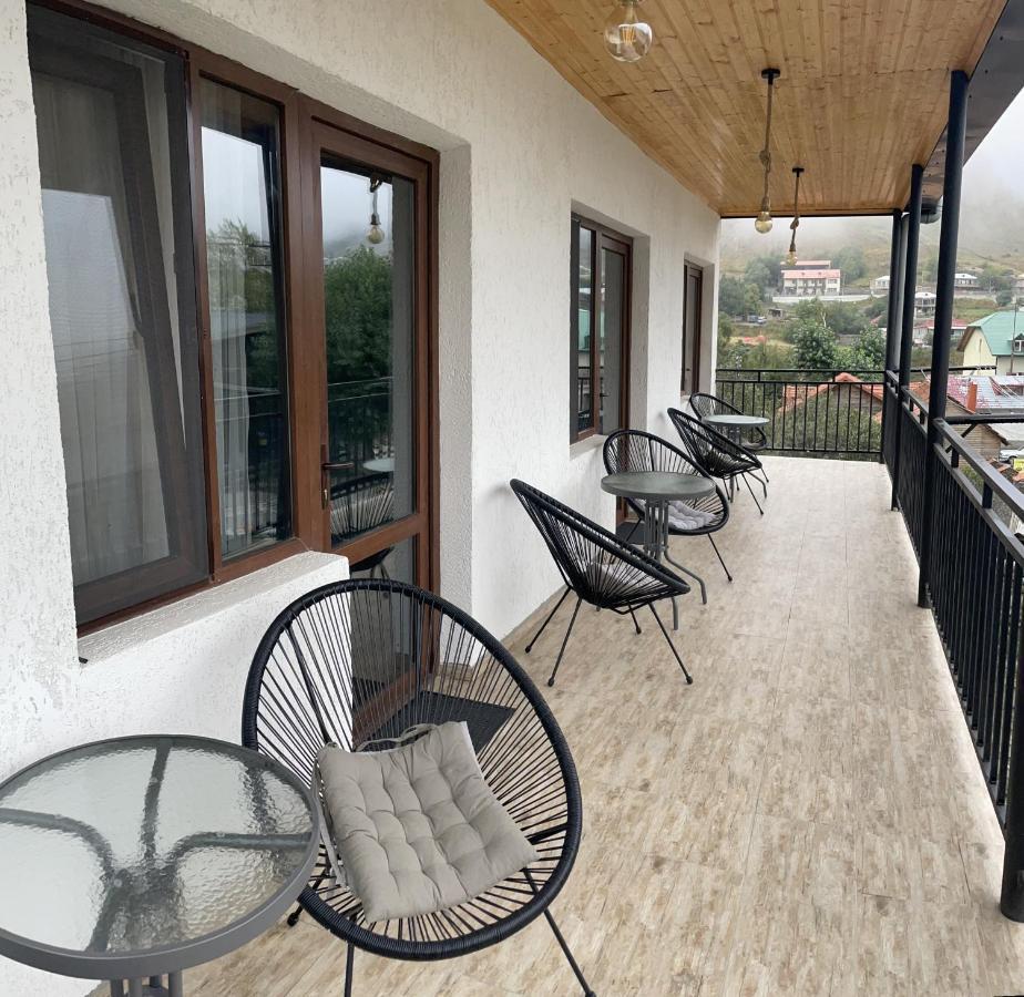 Paradise Inn Kazbegi Экстерьер фото
